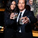 Matthew McConaughey’s Sting ‘Cocktail aquí para mover las cosas