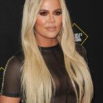 Khloé Kardashian recuerda los problemas en la infancia debido a los planes de bebé y a los bebés de Caitlyn